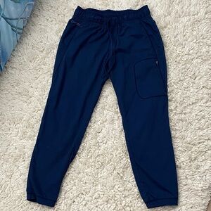Men’s Cherokee revolution scrub joggers size medium short Navy Blue